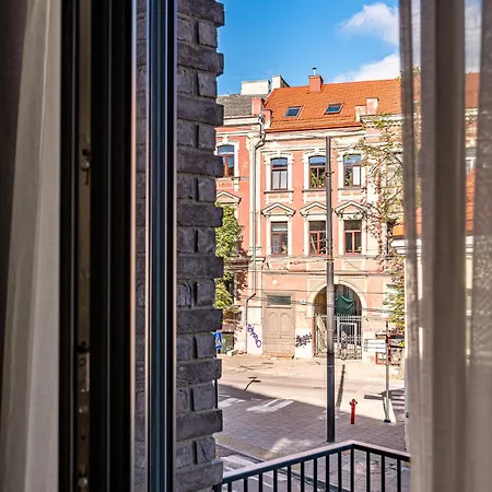 Bali Style With Balcony Near Gates Of Dawn Apartment Vilnius