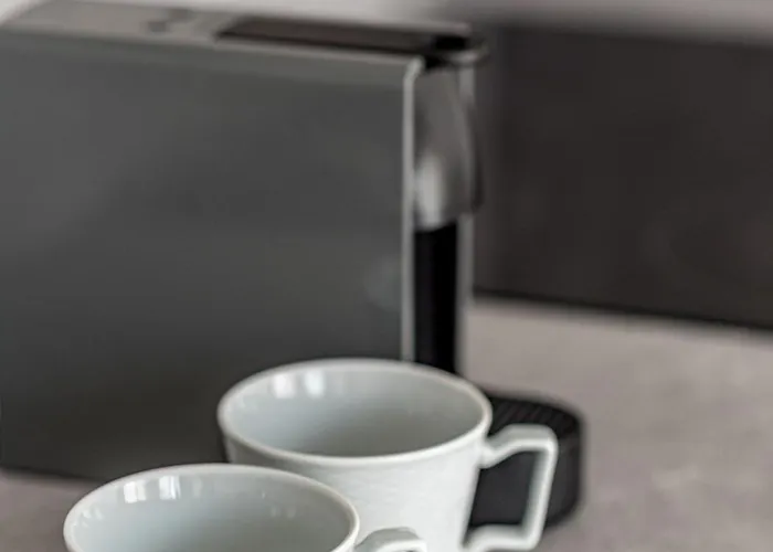 Bali Style With Balcony Near Gates Of Dawn דירה וילנה