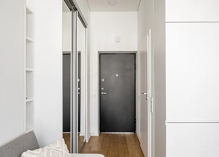 Bali Style With Balcony Near Gates Of Dawn Apartamento