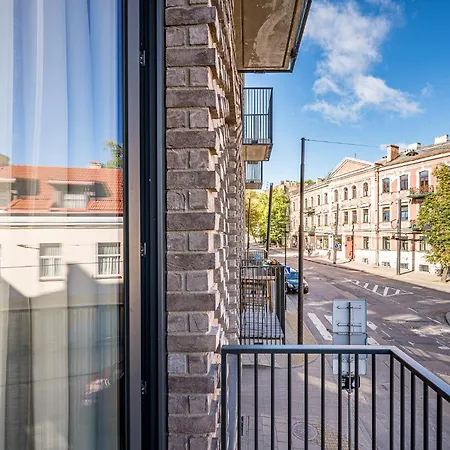 Bali Style With Balcony Near Gates Of Dawn
