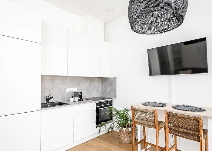 Bali Style With Balcony Near Gates Of Dawn ヴィリニュス